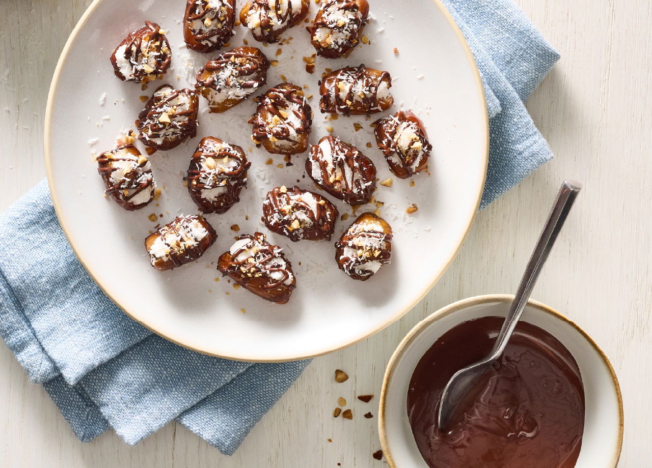 Dark Chocolate Date Bites